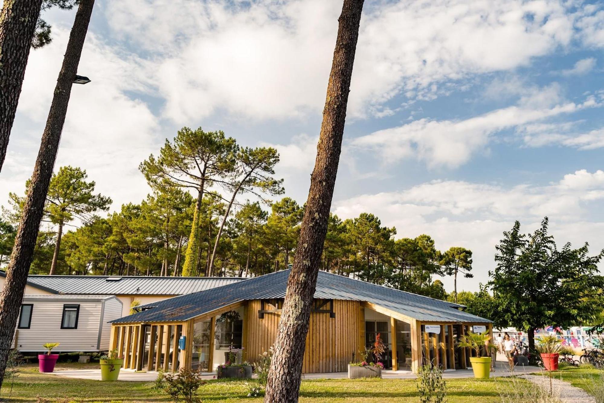 Mobilhome Mag Ced Les Dunes De Contis Piscines Et Campsite *